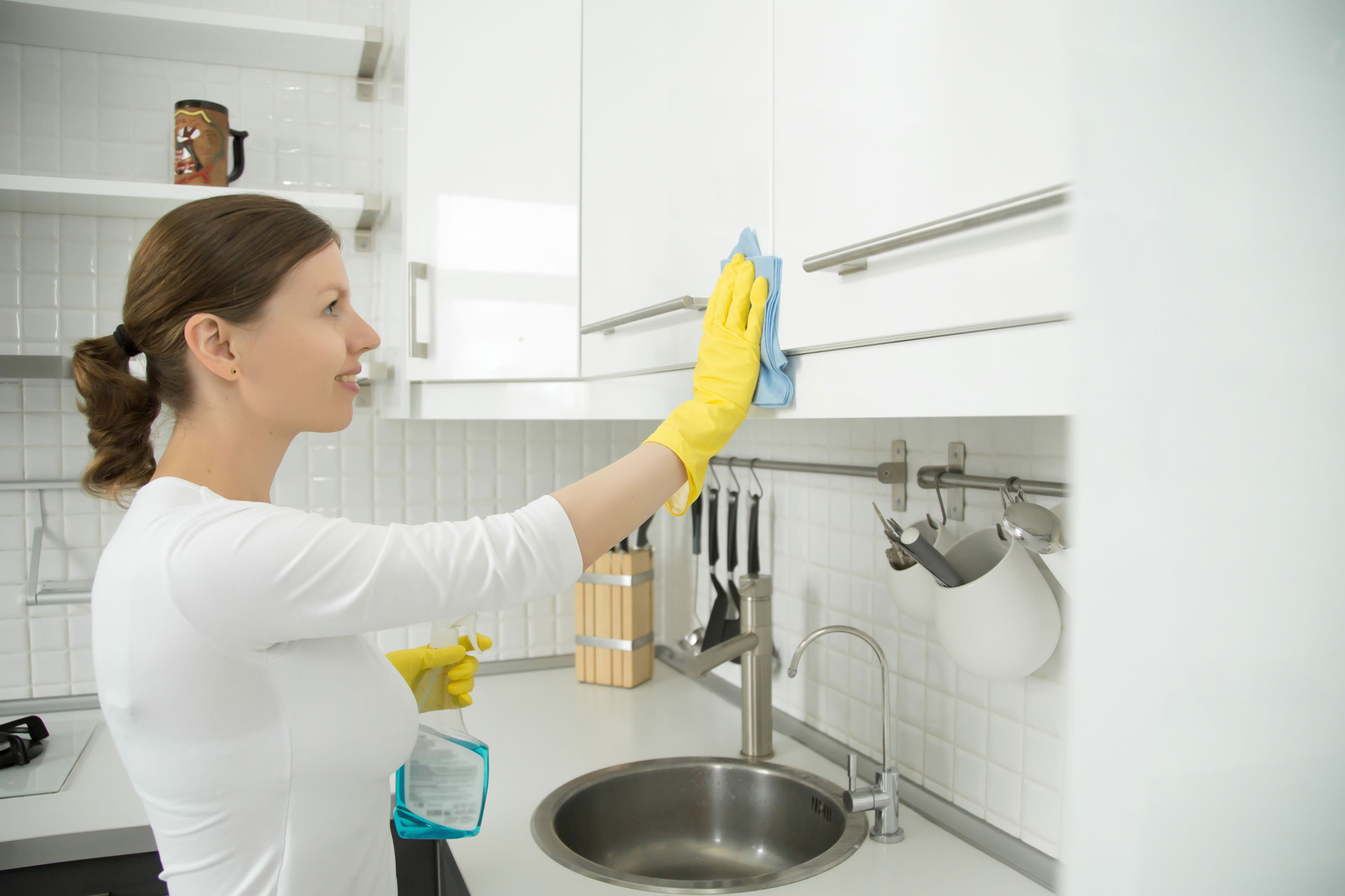 Tipp von Hausfrauen aus der Vergangenheit zur Beseitigung von muffigem Geruch im Haus