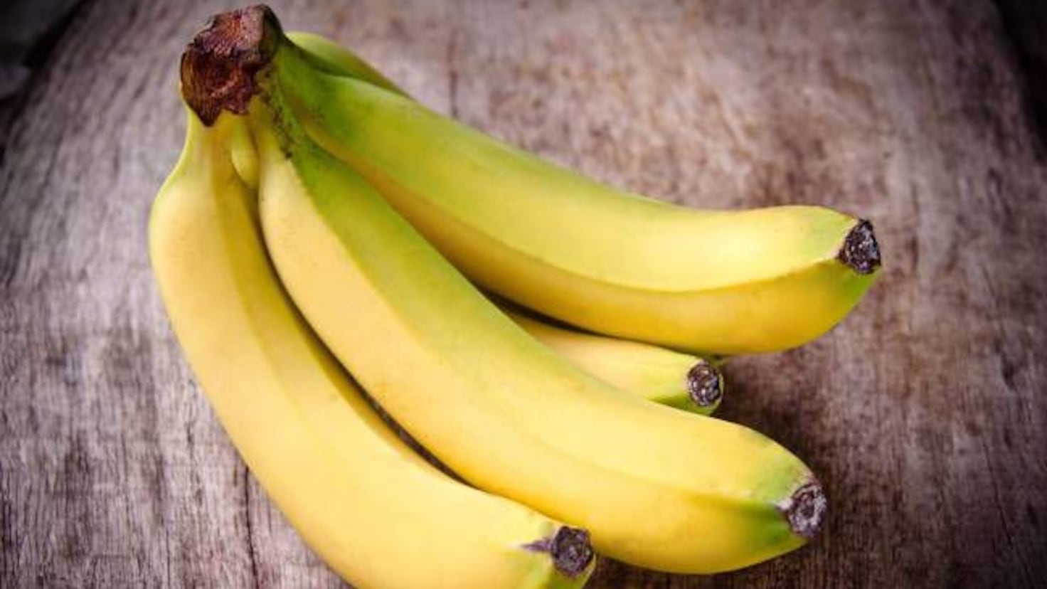 Mit dieser einfachen Aufbewahrungsmethode, die jeder anwenden kann, bleiben Ihre Bananen 16 Tage lang gelb und frisch.