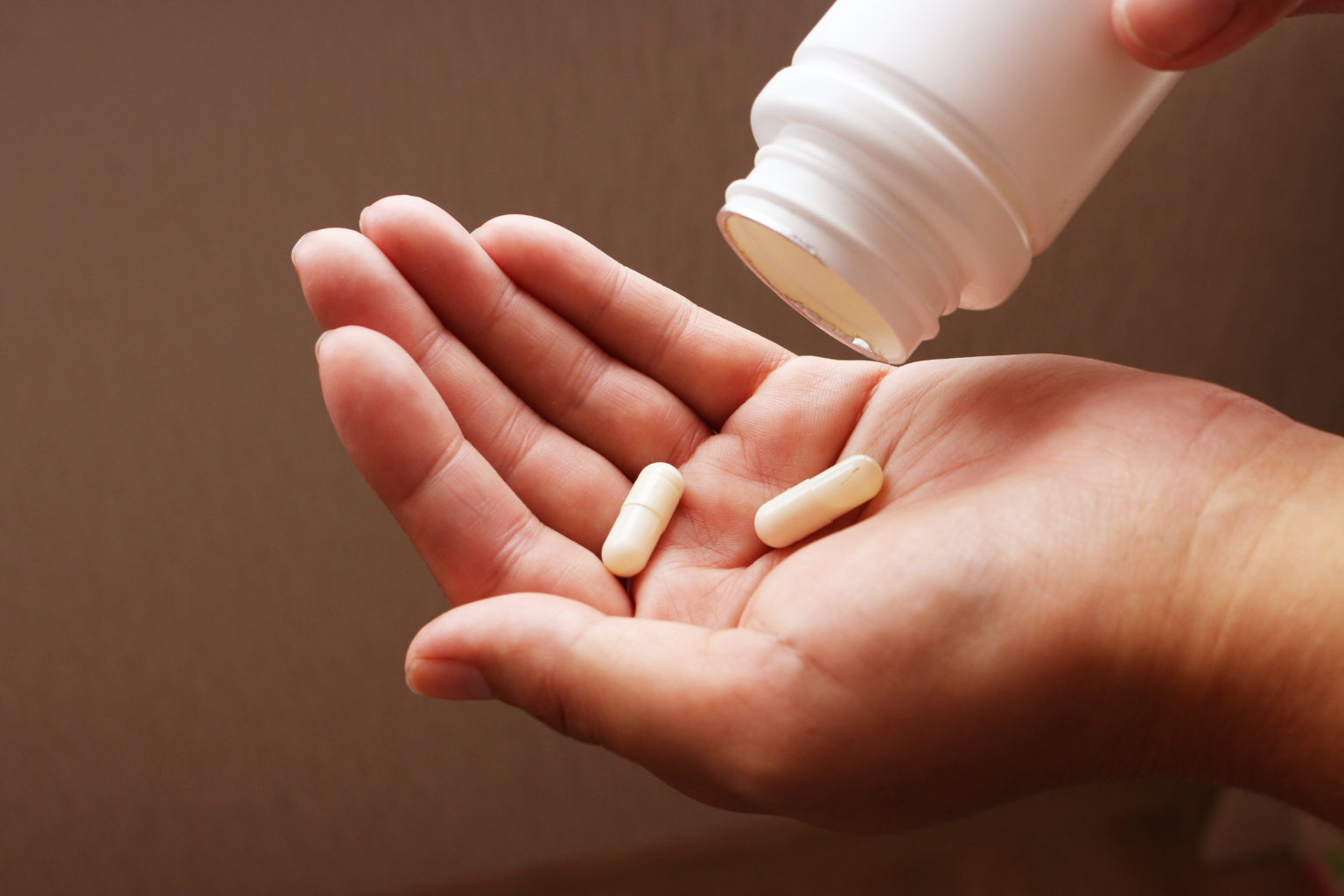 Dieses spezielle Vitamin verstärkt die Wirkung von Magnesium. Nehmen Sie es zusammen ein