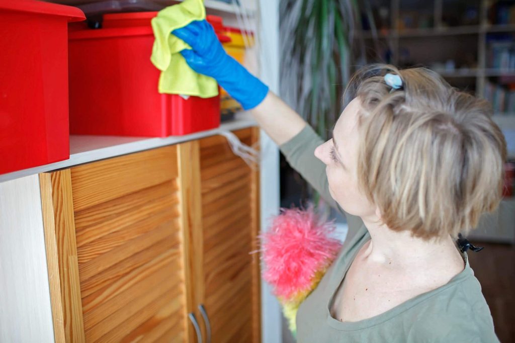 Tipp von Hausfrauen aus der Vergangenheit zur Beseitigung von muffigem Geruch im Haus